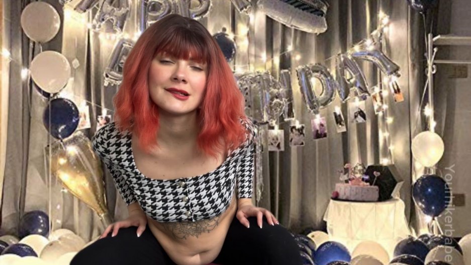 Yourhikerbabe – Mommy Vore Eats Everyone At Birthday Party